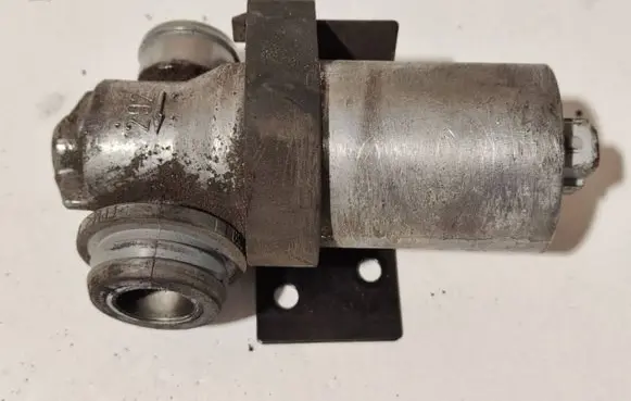 BMW 3 E46 Idle control valve (regulator) 1744713 0280140545