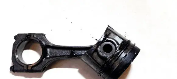 Renault Laguna I Piston with connecting rod