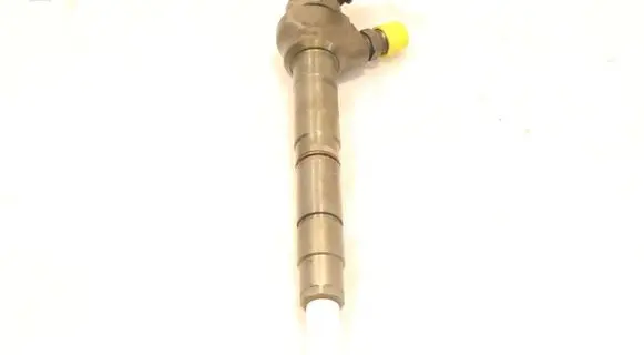 Audi A4 S4 B8 8K Fuel injector 0445110369