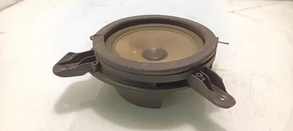 Volvo V70 Front door speaker 9459549