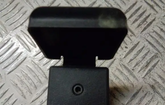 Opel Meriva B AUX in-socket connector 13339485