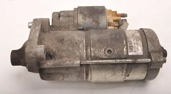 Volvo V40 Starter motor 30644780