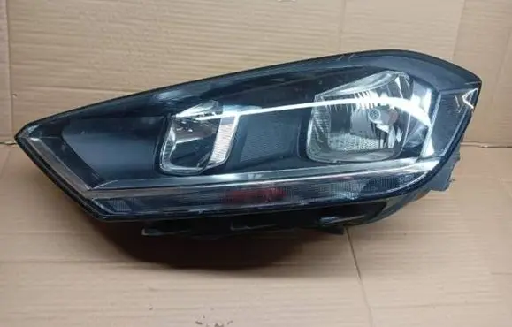 Volkswagen Tiguan Headlight/headlamp 518941005C 21062018 90067805