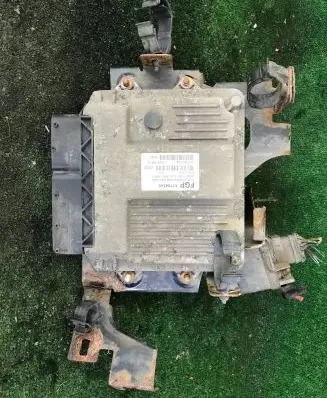 Fiat Doblo Engine control unit/module 51784560 7160008602 5T90CR7G