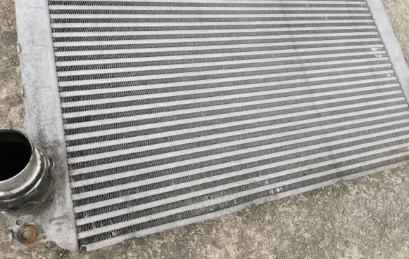 Toyota Avensis T250 Intercooler radiator
