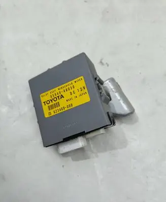 Lexus RX 330 - 350 - 400H Window wiper relay 8594048030 623460000 84V0091