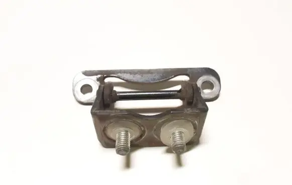 Subaru Forester SH Tailgate/trunk/boot hinge