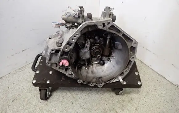 Suzuki Swift I Manual 5 speed gearbox 