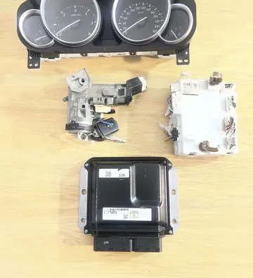 Mazda 6 Front piece kit R2BG1881