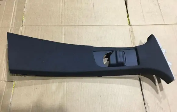 Mercedes-Benz GLC X253 C253 (B) pillar trim (top) A2536901425