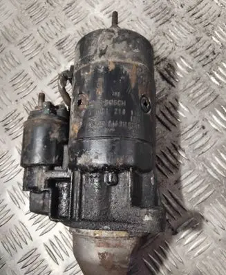 Audi 100 S4 C4 Starter motor 046911023B