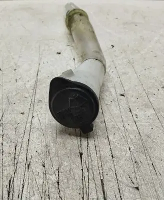 Toyota Hilux (N140, N150, N160, N170) Window washer liquid tank fill tube 001104