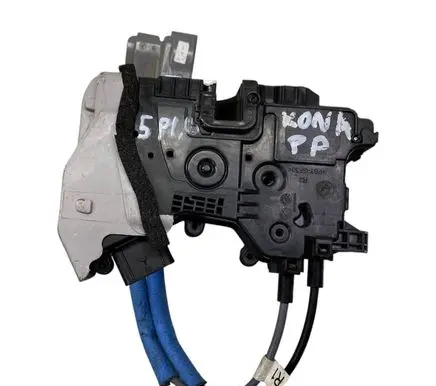 Hyundai Kona I Front door lock 81320J9010
