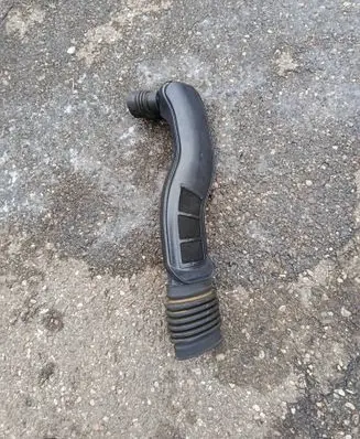 Renault Clio V Air intake duct part