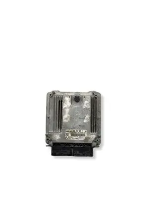 Volkswagen Tiguan Engine control unit/module 04L907309P 0281031483