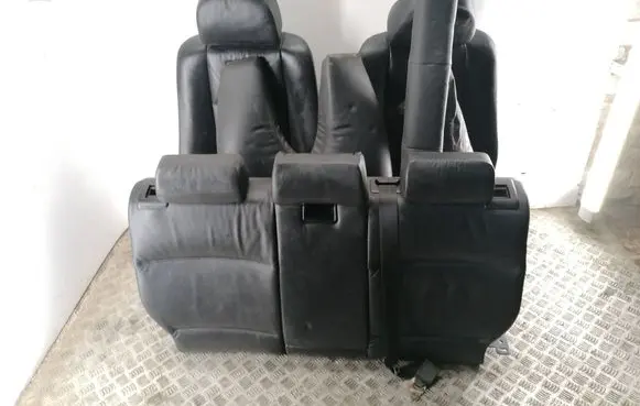 Seat set