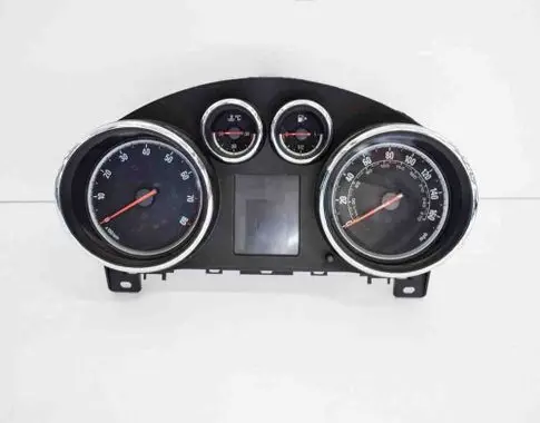 Opel Astra J Speedometer (instrument cluster) 13433771