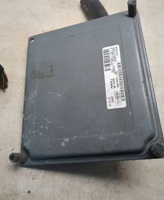 Ford Focus Engine control unit/module S118944202 7M5112A650BBC