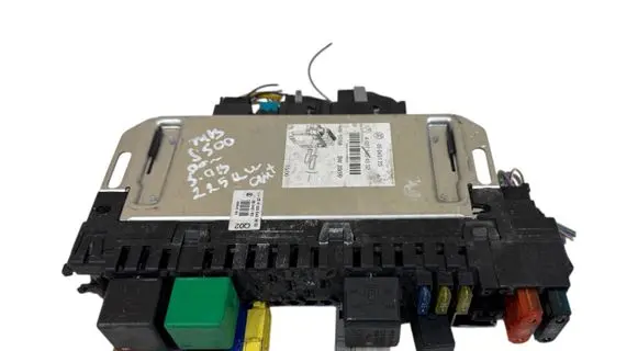 Mercedes-Benz S W220 Fuse module A0275454532 05845123