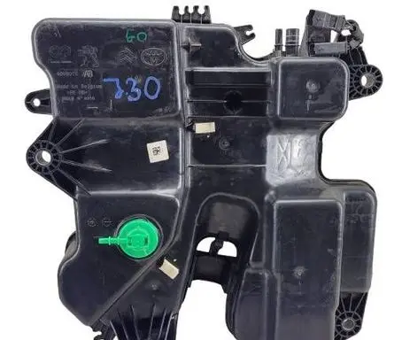 Peugeot Boxer AdBlue liquid reservoir 98183661