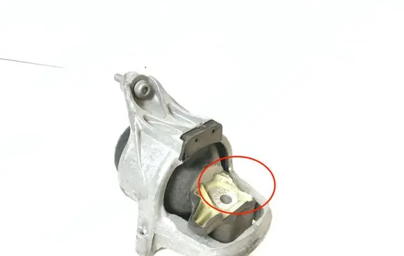 Audi A4 S4 B9 Engine mount bracket 8W0199372AB