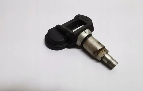 Mercedes-Benz Vito Viano W638 Tire pressure sensor A0009050030