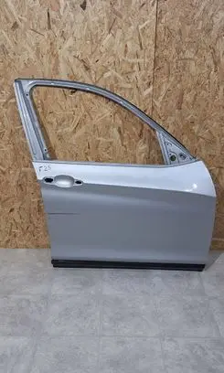 BMW X3 F25 Front door