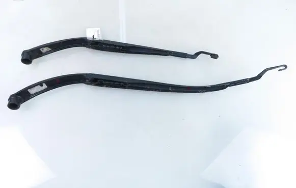 KIA Sportage Front wiper blade arm 