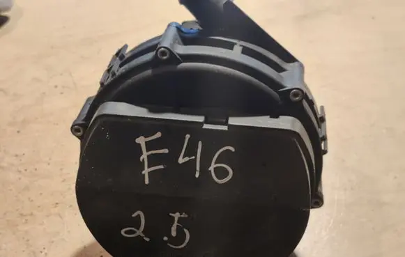 BMW 3 E46 Secondary air pump 11721715293 1715293
