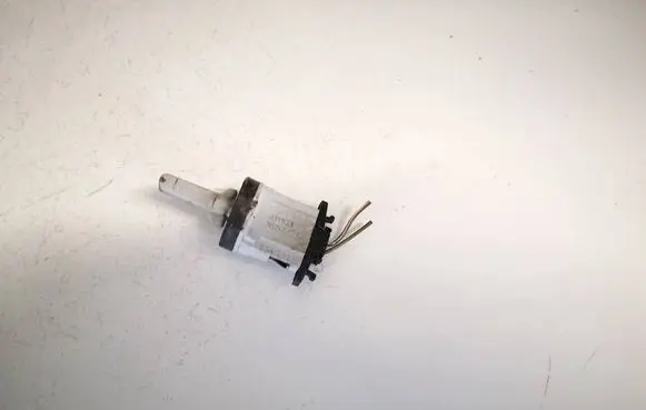 Skoda Octavia Mk1 (1U) Interior temperature sensor 1k0907543a