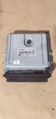 BMW 5 F10 F11 Engine control unit/module 8516753