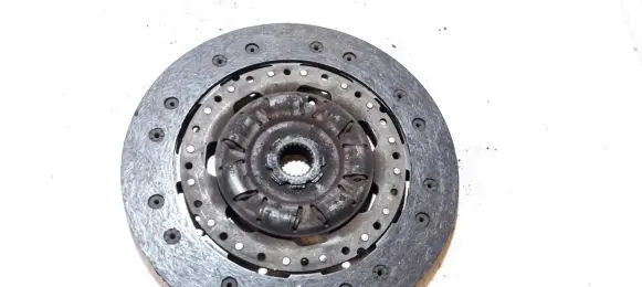 Ford Mondeo Mk III Clutch pressure plate 3s717550wa