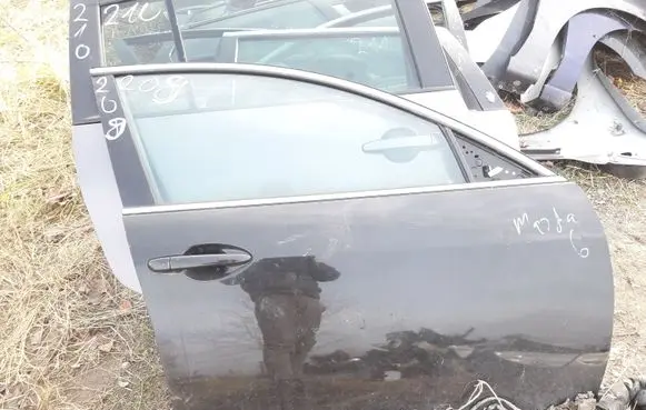 Mazda 6 Front door