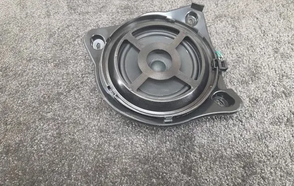 Mercedes-Benz GLC X253 C253 Subwoofer speaker A2058201800 12344347