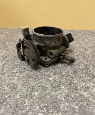 Volkswagen Transporter - Caravelle T4 Throttle valve 044907385A