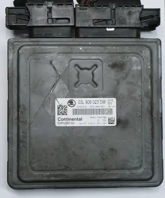 Skoda Fabia Mk2 (5J) Engine control unit/module 03L906023DM 5WP42863AA