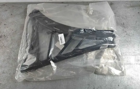 Porsche Cayenne (92A) Front bumper mounting bracket 95850517700