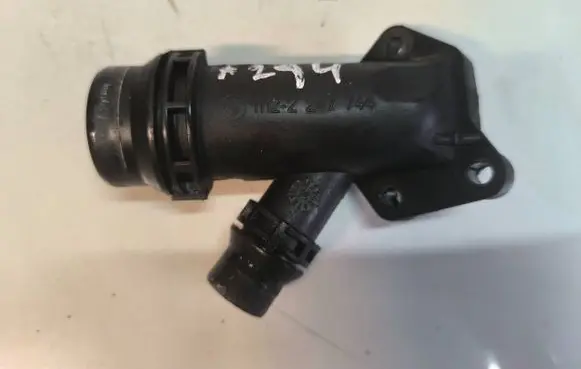 BMW X5 E70 Engine coolant pipe/hose 11122247744