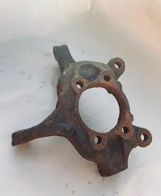 Nissan Juke I F15 Front wheel hub spindle knuckle 400141KK0H