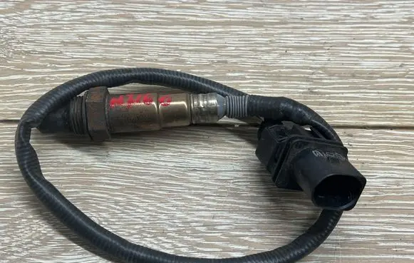 BMW X5 F15 Lambda probe sensor 7793825