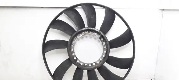 Audi A6 S6 C5 4B Fan impeller 058121301B