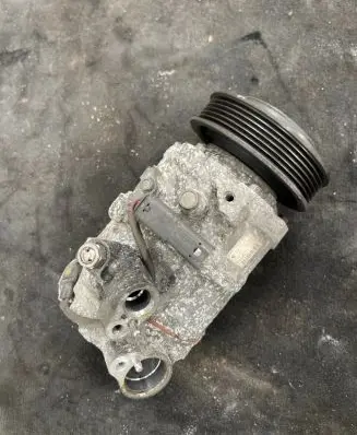 BMW 4 F32 F33 Air conditioning (A/C) compressor (pump) 9223695 4471502671 6SEU14A