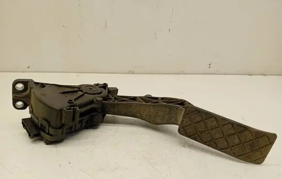 Volkswagen Multivan T5 Accelerator throttle pedal 7E1721503C