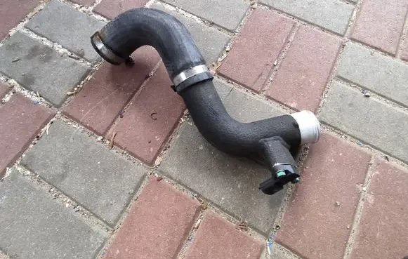 KIA Sorento Intercooler hose/pipe 282612B740