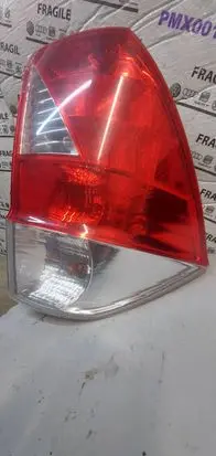 Honda FR-V Rear/tail lights 0927