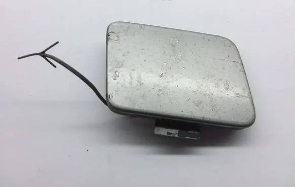 Audi A4 S4 B6 8E 8H Front tow hook cap/cover 8E0807241 118407