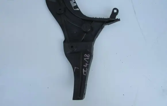 Audi A3 S3 8V Rear bumper mounting bracket 8V4807377D