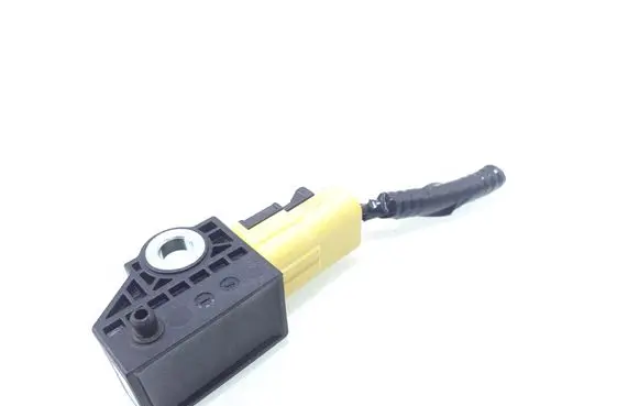 Honda CR-V Airbag deployment crash/impact sensor 77975T2AA011M4