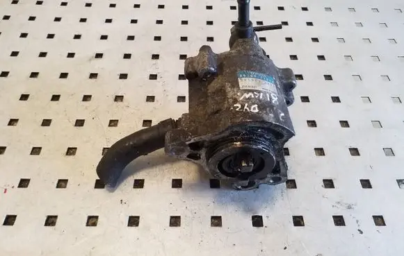 Toyota Avensis T220 Vacuum pump 2930027010 0810002590