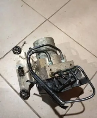 BMW 5 F10 F11 ABS Pump 6868329 6868327